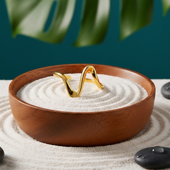 Wave 18K Gold Plated Stainless Steel Elegant Minimalist Adjustable Ring 🌊 - Picture 9 of 12